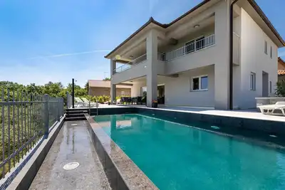 Image de Villa Petra with heated pool and Seaview