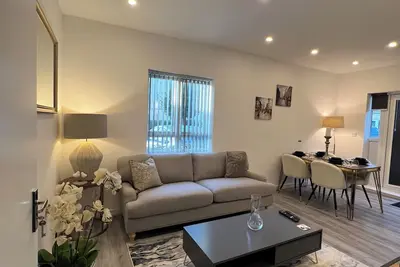Image de Modern apartment Near Windsor, Heathrow airport, on motorway (M4) and slough.