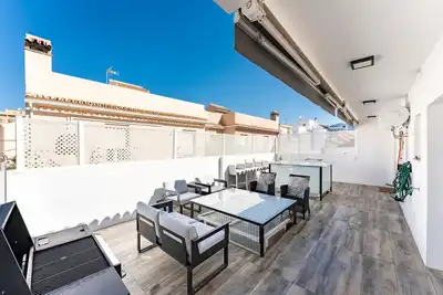 Image de Appartement 'Apartamento Miguel Marquez Casajari' avec terrasse privée, Wi-Fi et climatisation