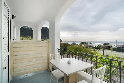 Image de Appartement \"Superior Vista Mare\" avec terrasse privée, Wi-Fi et climatisation