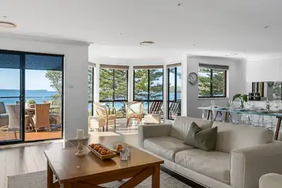 Image de Seaside Escape - direct Collingwood Beach access