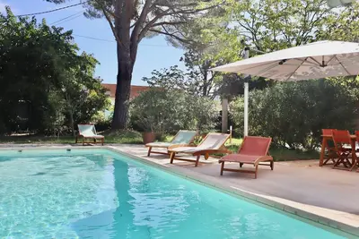 Image de Villa Pin Parasol ideal for your holidays with swimming pool for 10 people.