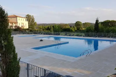 Image de Pets Are Welcome | Château Vibes: Spacious Units w/ Private Balconies & Pool