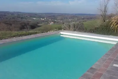 Image de Maison à la campagne avec vue sur les Pyrénées