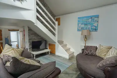 Image de Beautiful light & spacious Cottage at The Old Coach House, Boscastle, Cornwall.