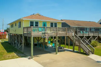 Image de Surf Shack on DuneWay-Ev Charger & steps to Beach!