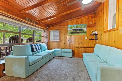 Peaceful Waterfront Home - Close To Indiana Beach