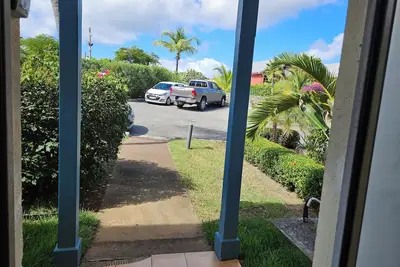 Image de \" Casanova House\" à 2 Minutes à Pied des Restaurants et 5 Minutes de la Plage