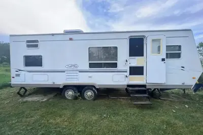 Image de Countryside Camper between Capac & Imlay City!