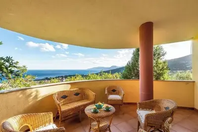 Image de Villa Olivia - Quatre Chambres Villa, Couchages 8