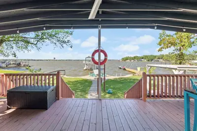 Image de Perfect for relaxing at the lake