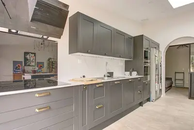 Image de Le Flower : Maison Accueillante et Calme. Vous Serez au Petit