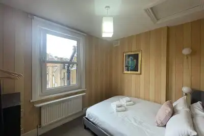 Image de Old School Grandma London Experience!