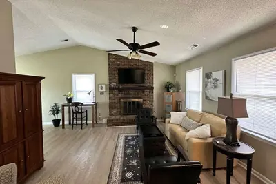 Image de Your Cozy Retreat in Charlotte