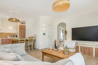 Image de Villa Oliveda | Piscine & Salon Cinéma