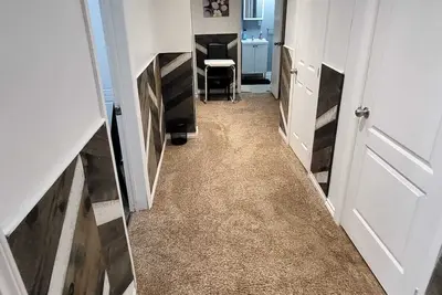 Image de Spacious and Modern Home, 10 mins to Restaurants, Shops and Parks.