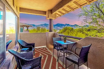 Image de Relaxing Resort-Style 2br/2ba Condo Retreat - Low Summer Rates! 🌞