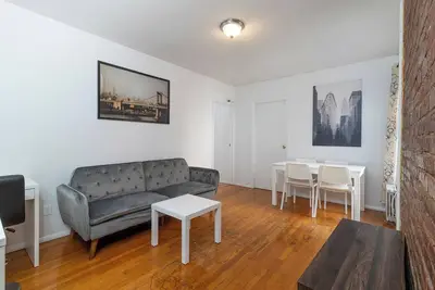 Image de Fully equipped 2 Br on Upper East Side