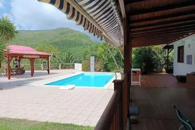 Image de Villa Piscine, Solarium Avec Carbet, vue mer et Montagne. Animaux Acceptés
