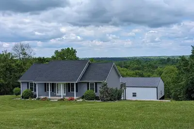 Image de Remote Getaway with Scenic View - 15 minutes from Bardstown