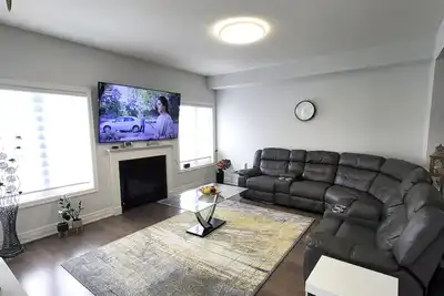 Image de New 4 Bedroom House in Angus