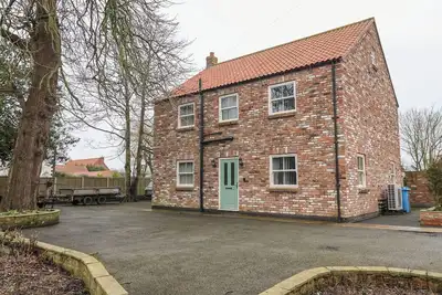 Image de 4 Manor Garth, pet friendly, country holiday cottage in Withernsea