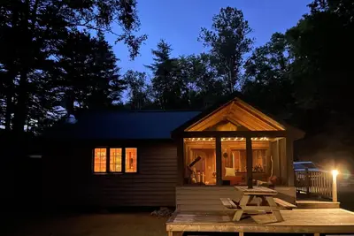 Image de ZenDen is a place to relax, unwind and let the stress of the city behind you.