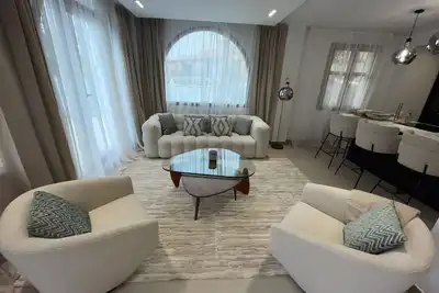 Image de Magnifique appartement Marbella 3 chambres Puerto Banús, terrasse, jardin privé