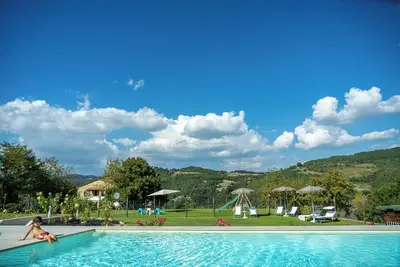 Image de Cozy country house with pool and solarium. 4 bedrooms and 4 bathrooms