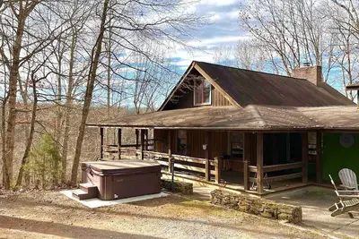 Image de LakeTrail Lodge E-Wing- outside hottub opt Lt-Ew
