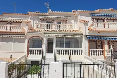 Image de Nice house in magnificent urbanization of Torrealmendros in Torrevieja.