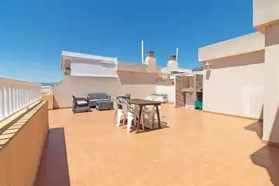 Image de Global Properties: Apartment with 70 m² terrace and swimming pool in Canet d'en Berenguer