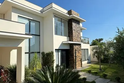 Image de Linda Casa em Boituva, Próximo aos Passeios de Balão!