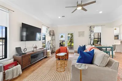 Image de New! The Kipp House! Luxury home walking distance to Boardwalk!