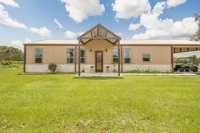 Image de The Ranchette- Sleeps 10- 13 Miles From Texas A&M- Country Life
