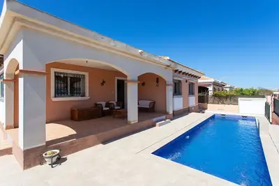 Image de Ch Villa Amapola Los Montesinos