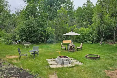 Image de Acreage House within Edmonton And Sherwood Park