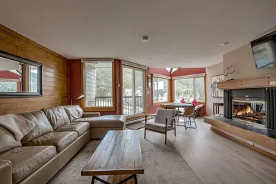 Image de Perfect summertime studio condo with amazing views!