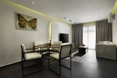 Image de Madinaty 2br - The Orange Butterfly