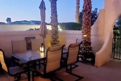 Image de The Island Barcelona @ the Nautical Estates. Boat parking, 2 car garage, pool.