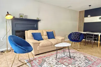 Image de Renovated 2br Townhouse in Norcross