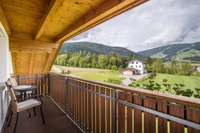 Image de Appartement '4' avec vue sur les montagnes, jardin partagé et Wi-Fi