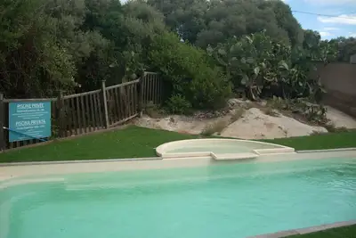 Image de Studio - Piscine Collective pour 1 couple, au Port de Plaisance
