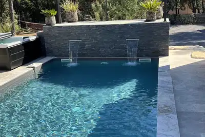 Image de Magnifique villa piscine jacuzzi standing