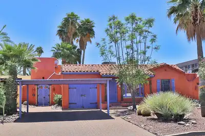 Image de Stunning Haceinda Style in the Heart of Tucson with Pool and Guest House