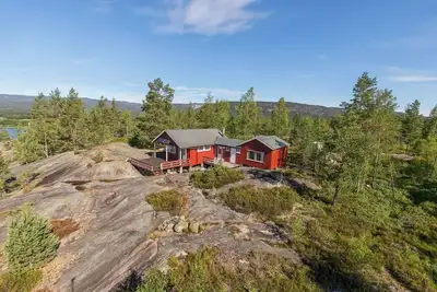 Image de Off-grid cabin with panoramic view