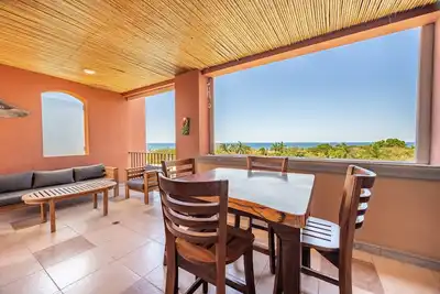 Image de Fabulous 5th Floor Naxos Condo with Ocean Views!