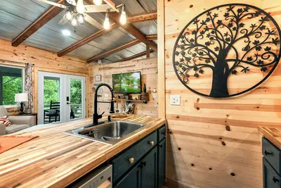 Image de Cozy Cove Cabin – The Perfect Ozark Retreat! Secluded 1 Bdr on Cove