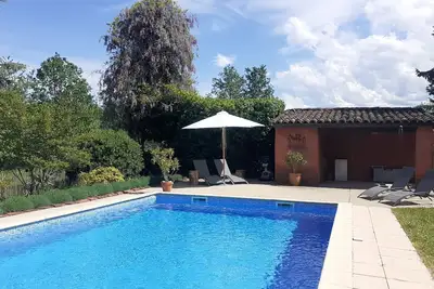Image de Charming and comfortable holiday home with stunning pool near Albi, France