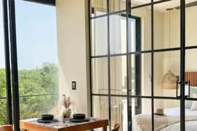 Image de Penthouse Studio Apt w/ Private Roof & Pool ᯽Ph2\n\n